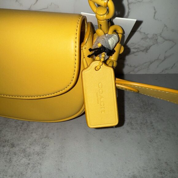 NWT Coach Emmy Saddle Bag 23 in Canary Yellow Glovetanned Leather $395 Retail - Picture 14 of 15